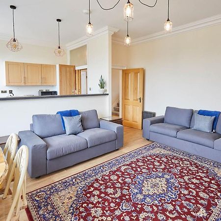 Appartamento Ground Floor At The Old Vicarage Scarborough Esterno foto